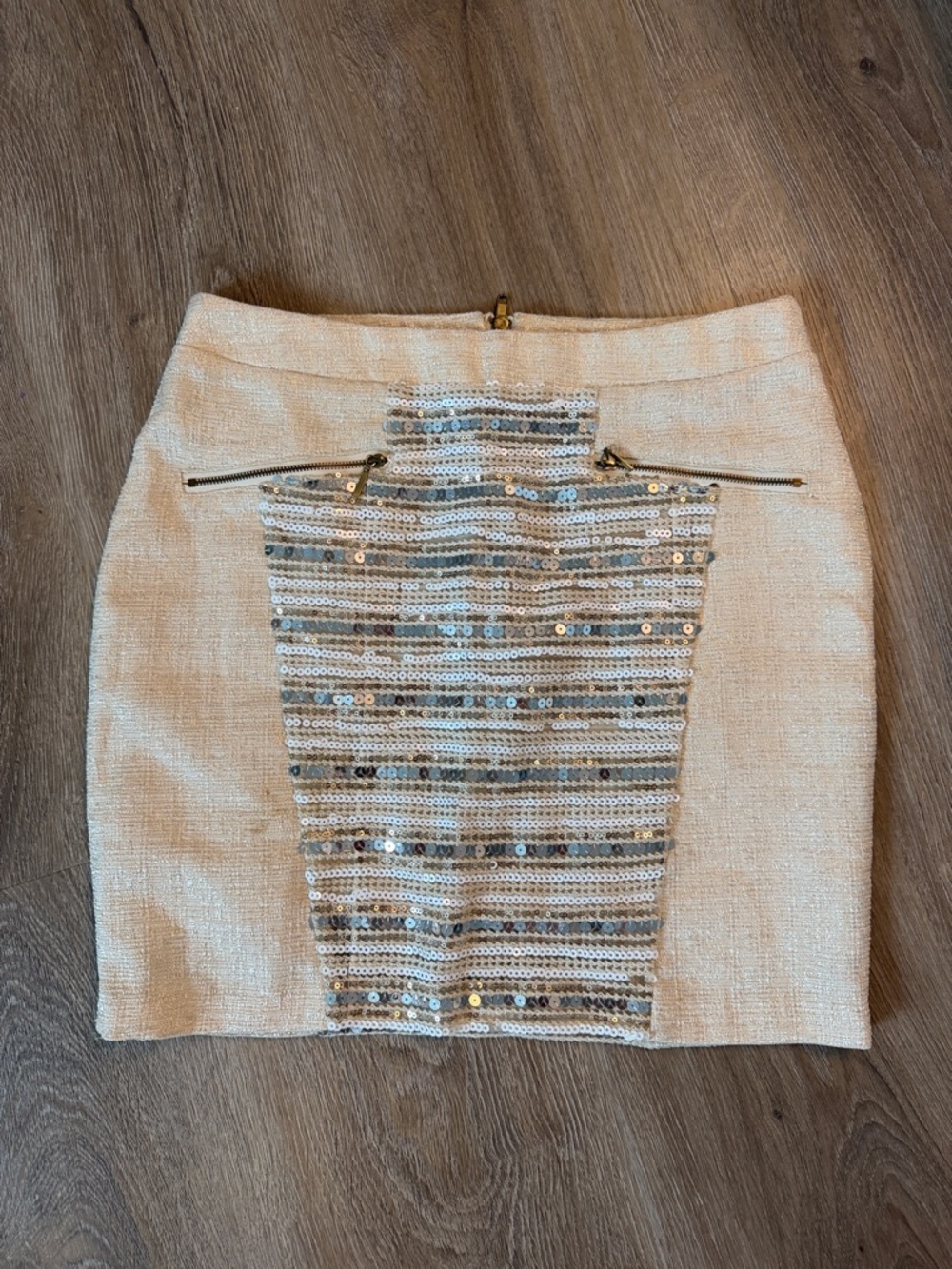 Sequin-Embellished Cream Mini Skirt- size medium